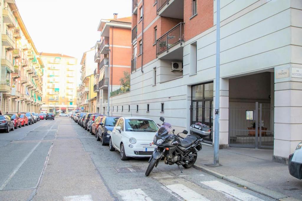 Casa Spezia - Metro Vicina, Wi-Fi Rapido & Netflix Apartamento Turim Exterior foto