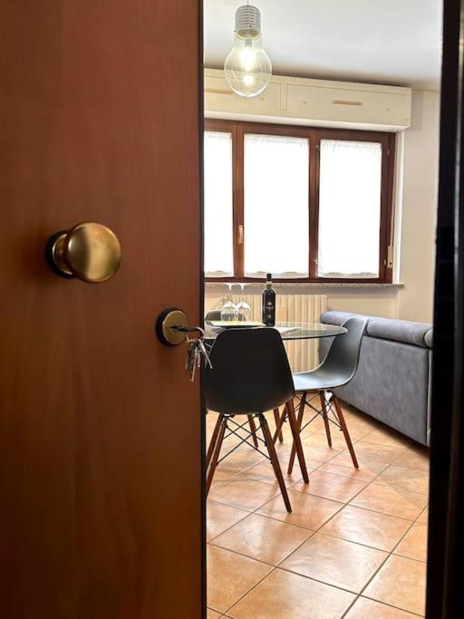 Casa Spezia - Metro Vicina, Wi-Fi Rapido & Netflix Apartamento Turim Exterior foto
